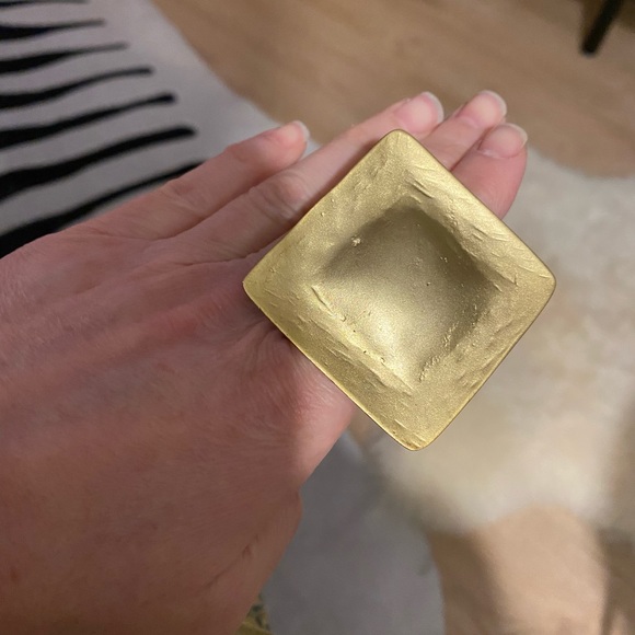 Big adjustable statement ring - Picture 3 of 3